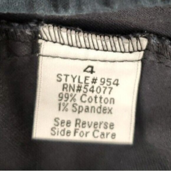 Cabi Bermuda 'Marine' Navy Shorts Size 4 Mid Rise NWT - Picture 12 of 13